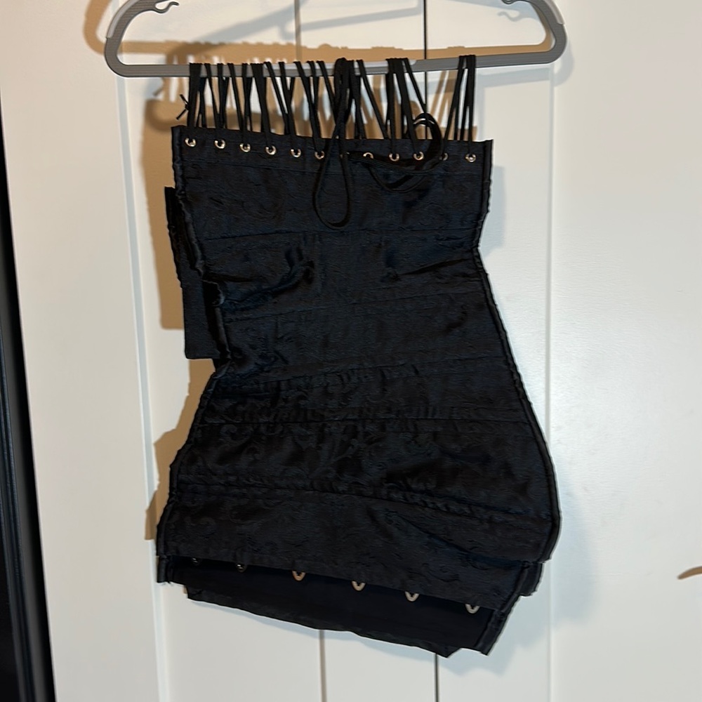 Black brocade overbust Orchard Corset size 36